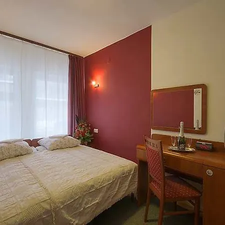 Delta 3* Krakau