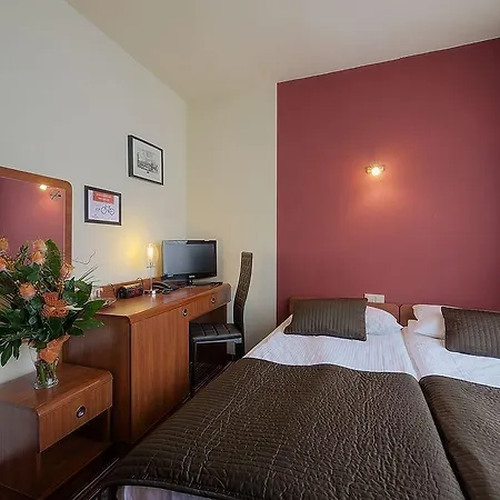 Delta Hotel