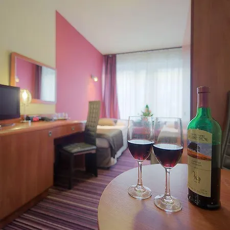Hotel Delta 3*