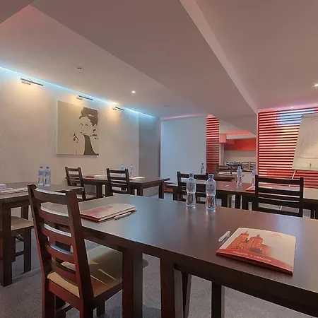 Hotel Delta 3*