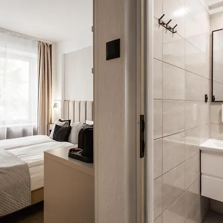 Hotel Delta 3*