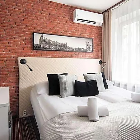 Delta Hotel 3*
