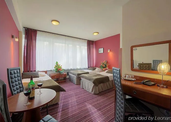 デルタ ホテル クラクフ